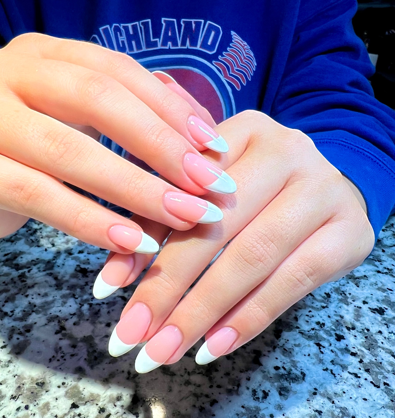 Hard gel extension done buy Natalya.