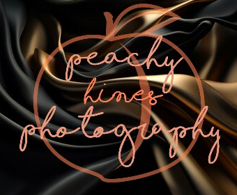 Peachy Hines Photography  Logo