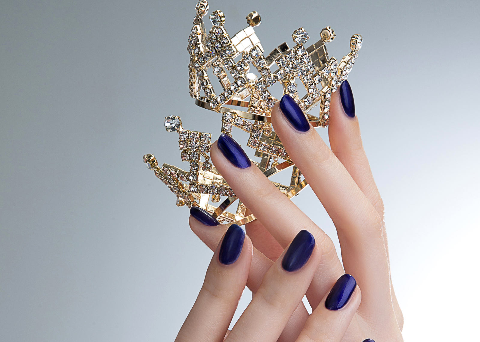 Luxury Manicure