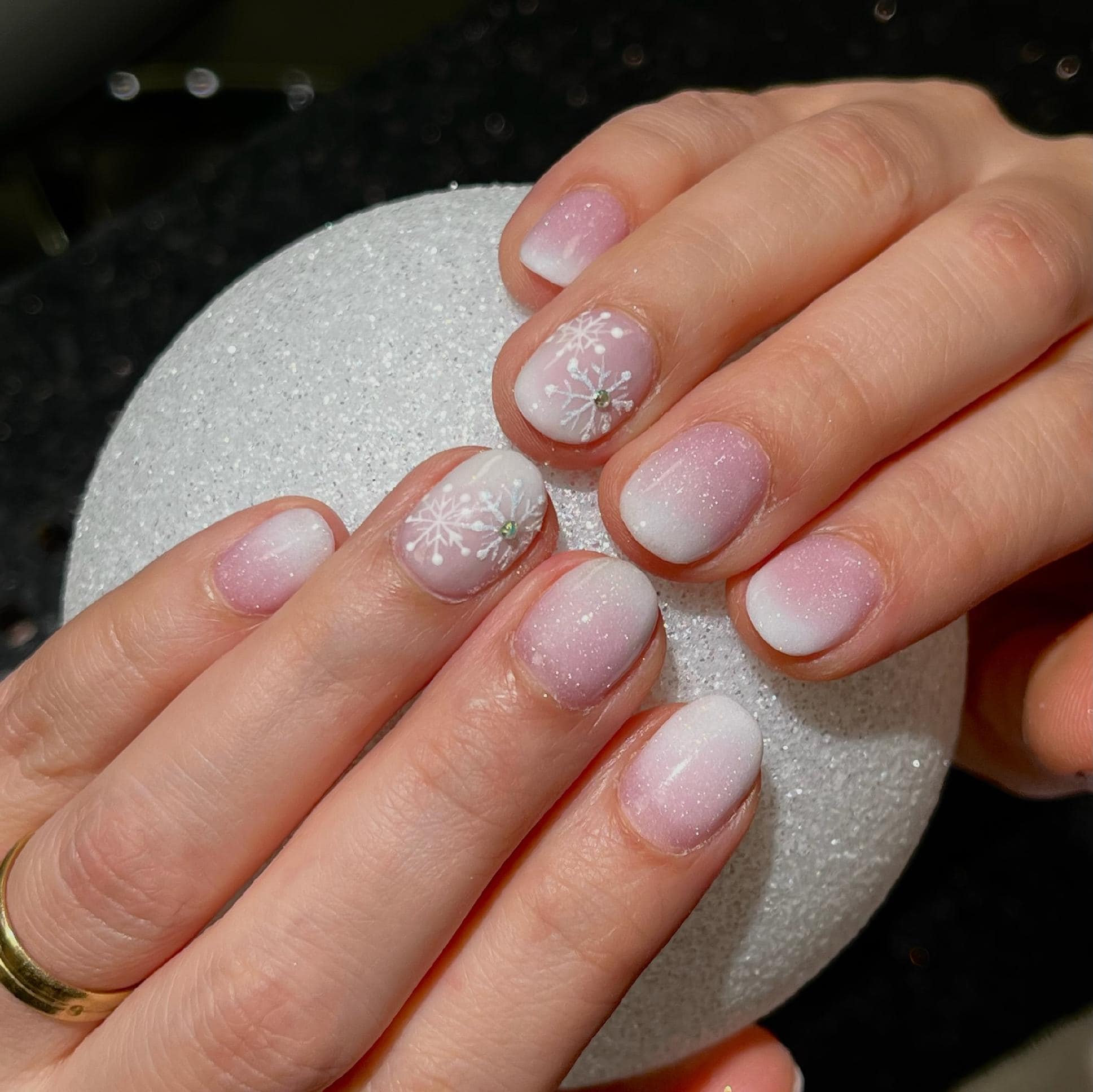 La Vida Nails and Spa Logo